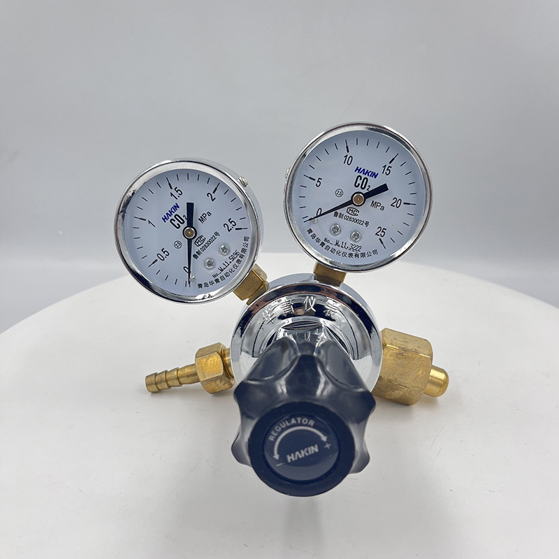 YQT-03二氧化碳減壓器2.5-25.jpg